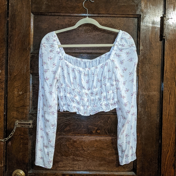 urban outfitters peasant top